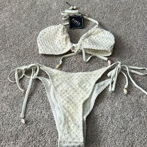 NWT Women's Ivory Bikini with Shells Swimsuit Small